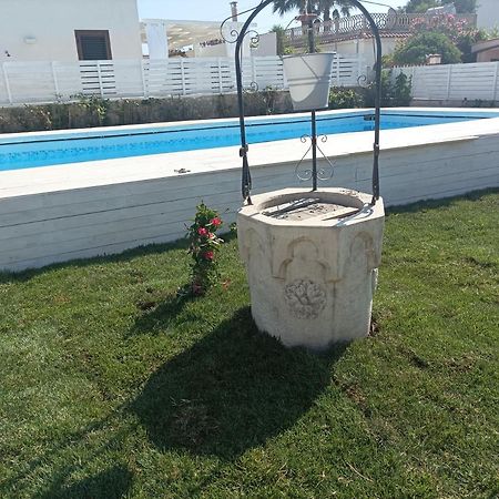 Oasi Del Mare Villa Гранели Екстериор снимка